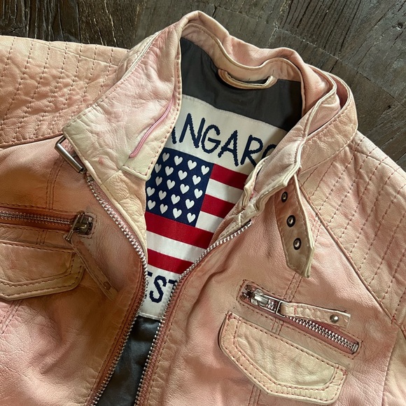 Pink leather jacket - Picture 3 of 5